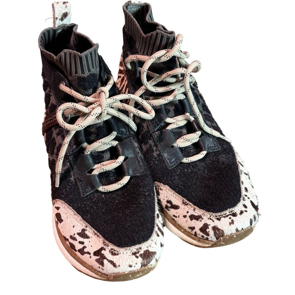 OTBT Hybrid Animal Print Sneakers Women's‎ 6.5 High Top